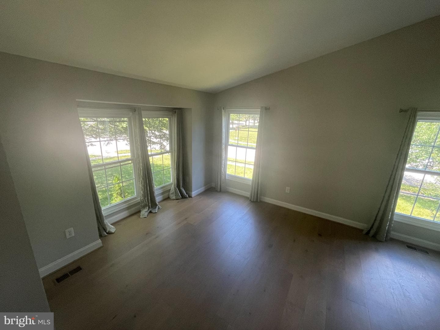 10503 Woodbine Road photo 31