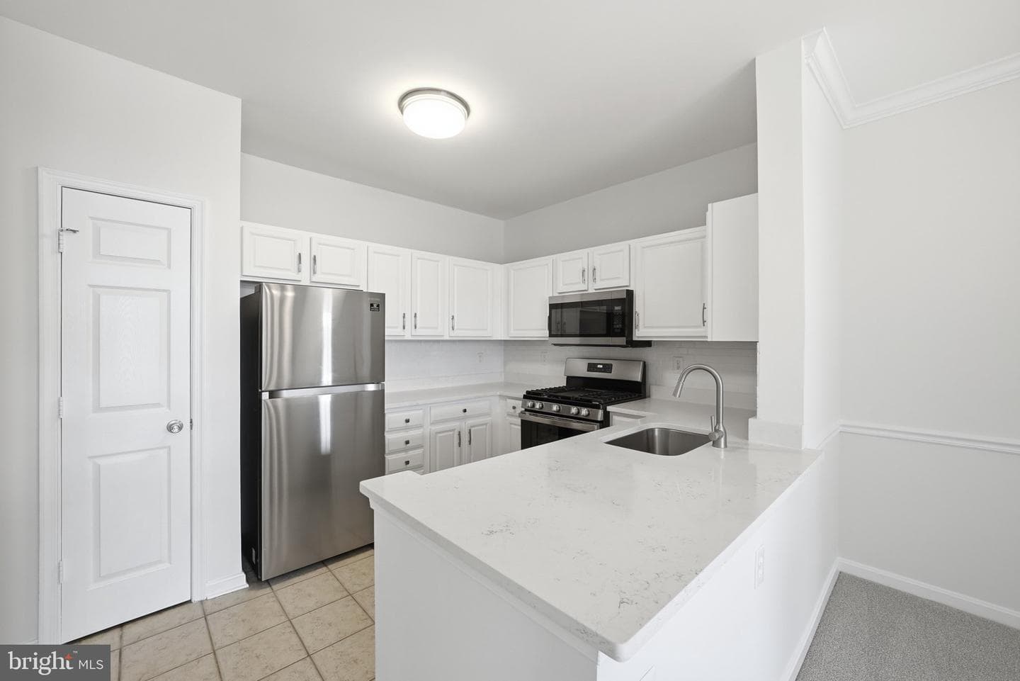 14040 New Acadia Lane #405 photo 3