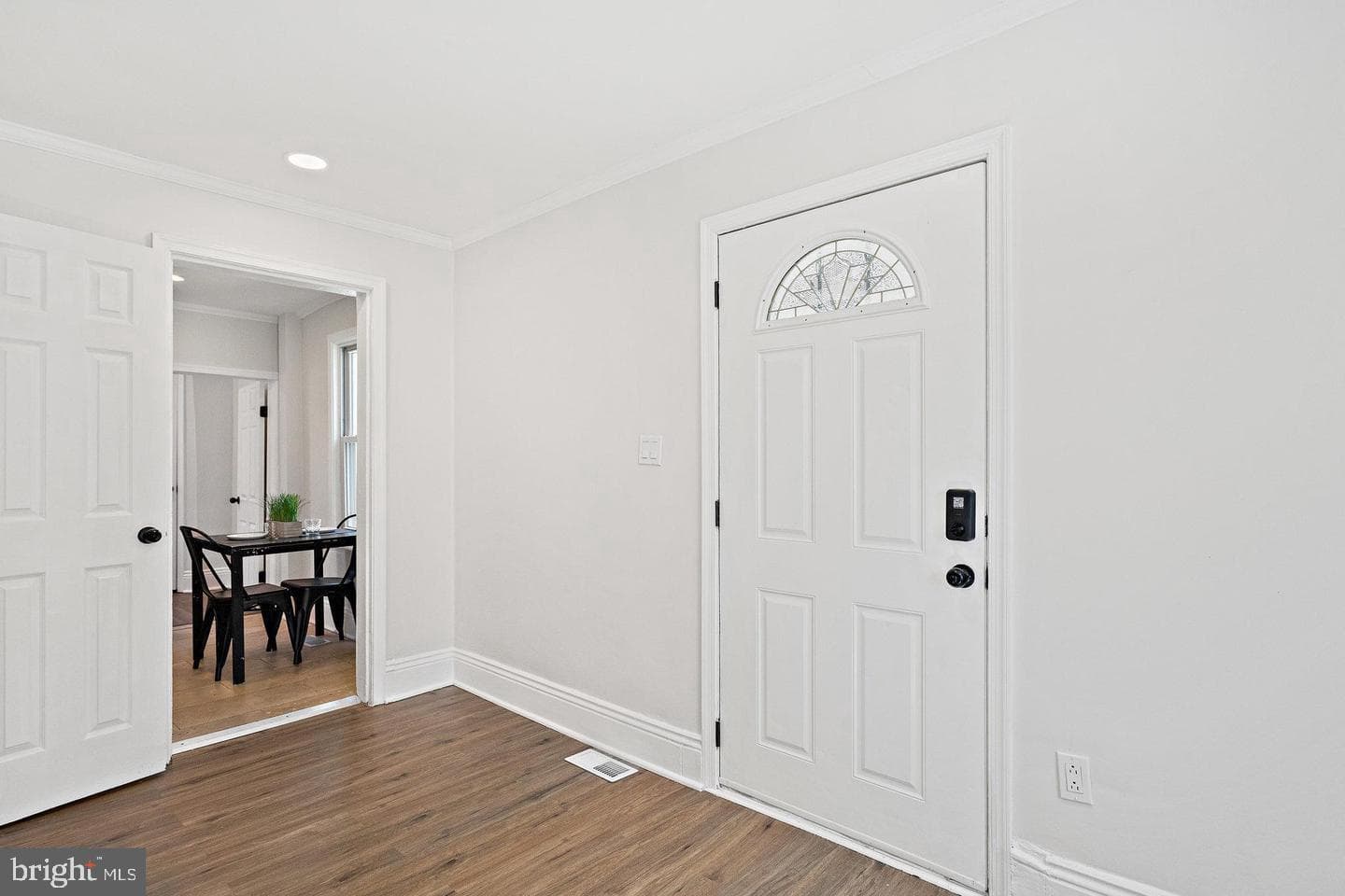 6510 Blacklog Street photo 3