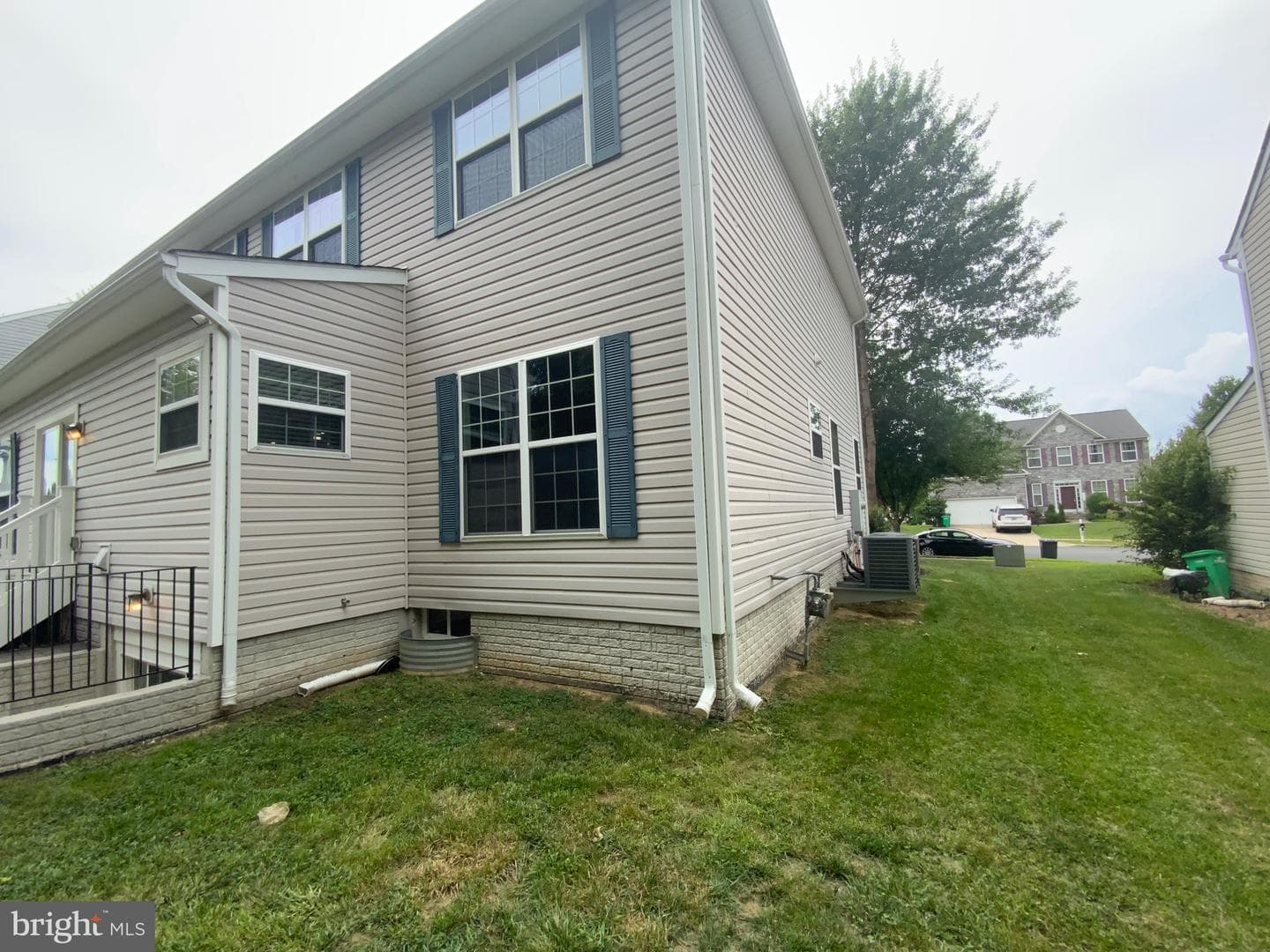 5202 Trotters Glen Drive photo 12