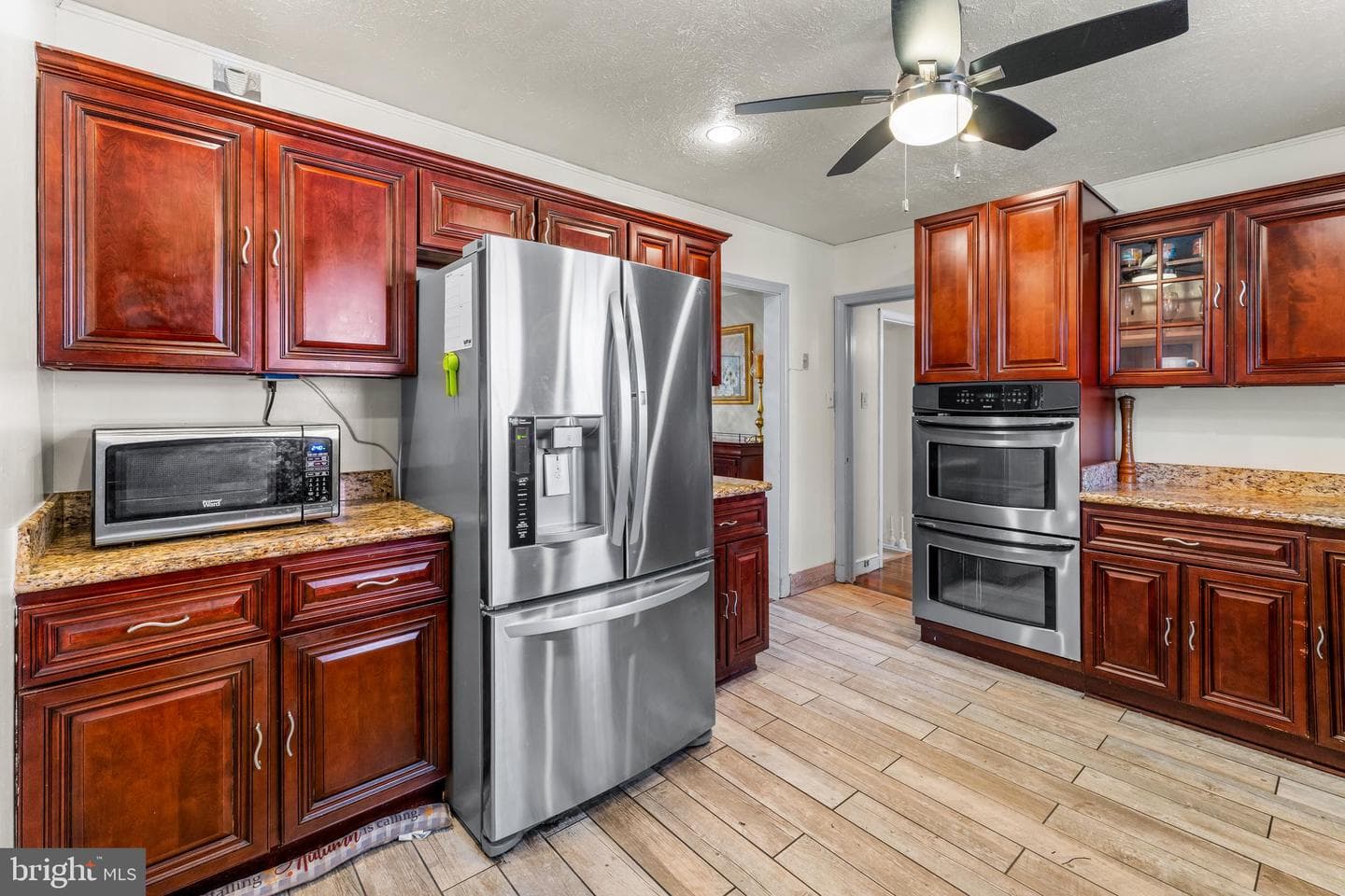 6328 Foster Street photo 12