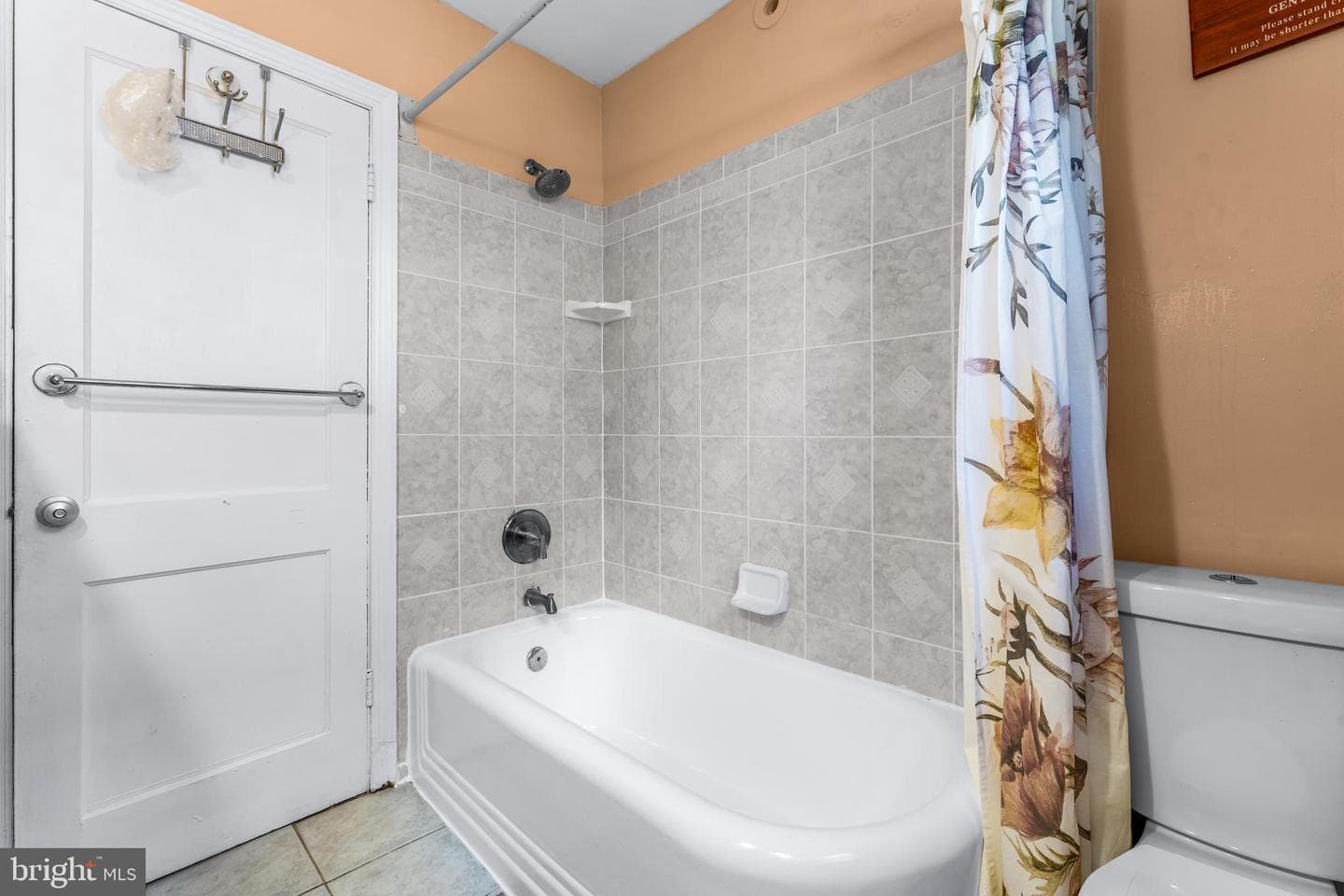 6328 Foster Street photo 18