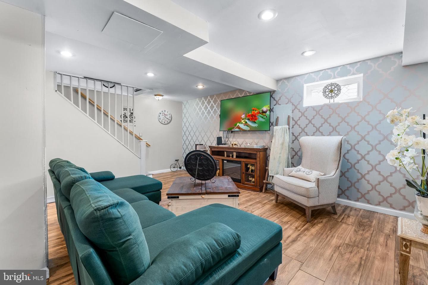 6328 Foster Street photo 31