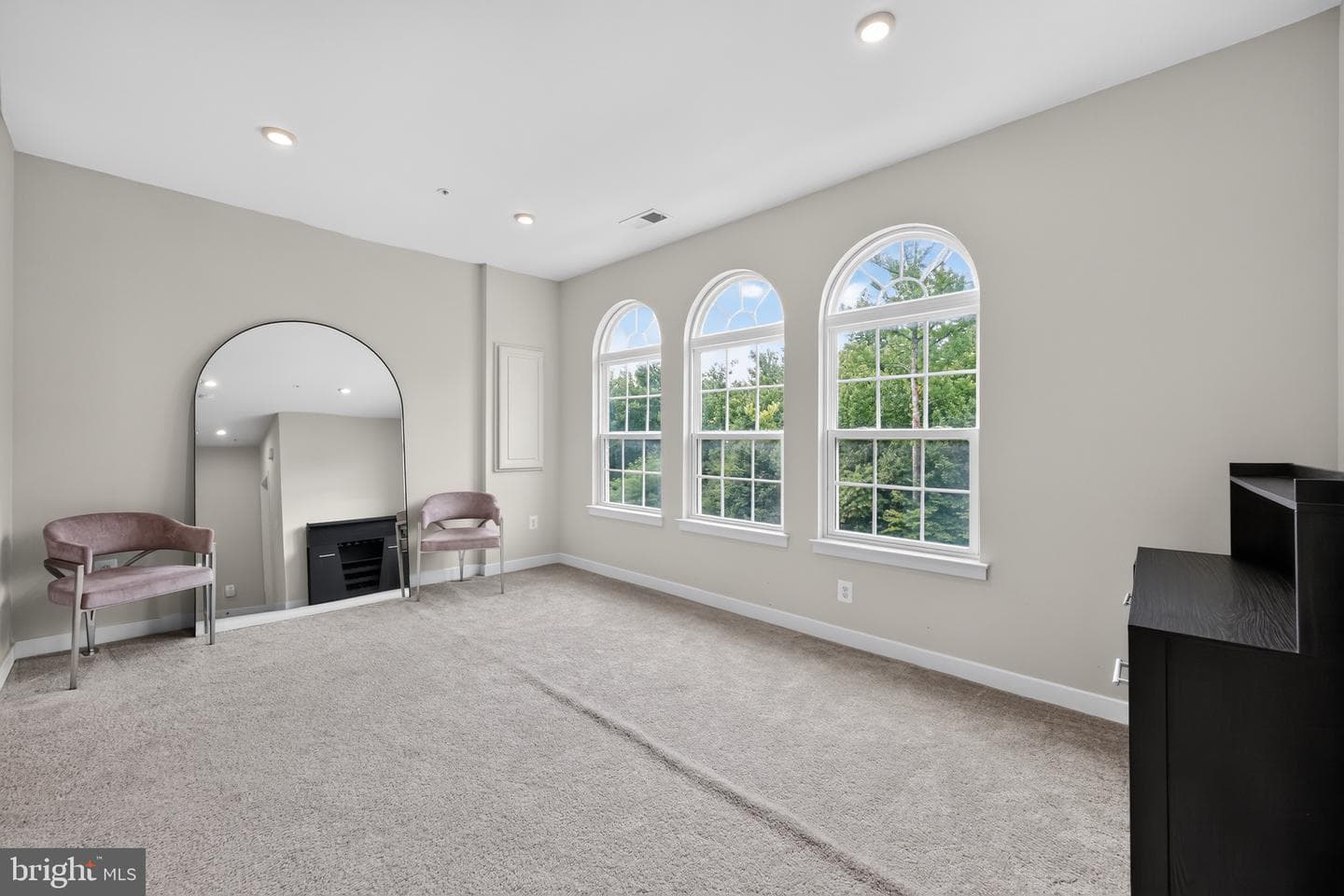 10844 Presidential Parkway photo 16
