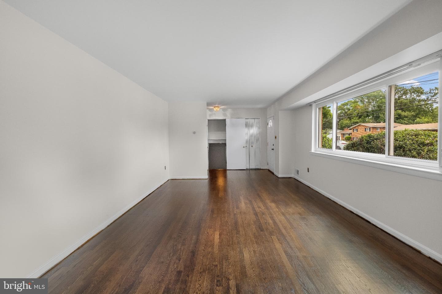 2200 Rosecroft Boulevard photo 11
