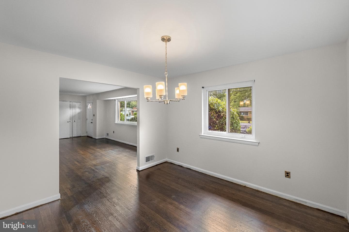 2200 Rosecroft Boulevard photo 14