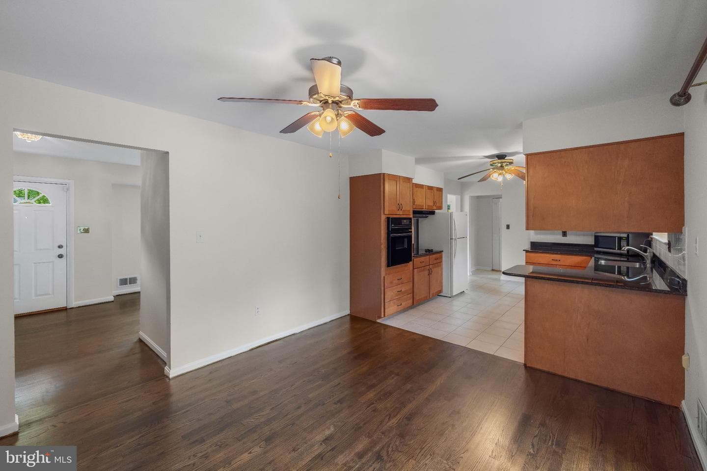 2200 Rosecroft Boulevard photo 18