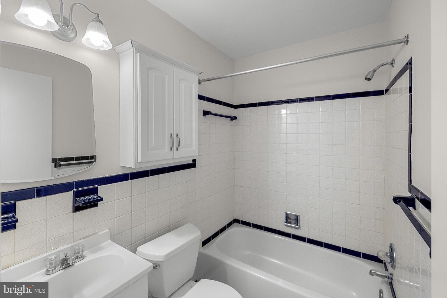 2200 Rosecroft Boulevard photo 30