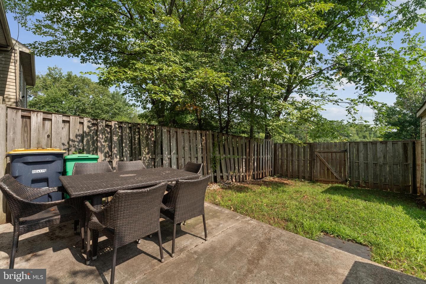 1727 Countrywood Court photo 23
