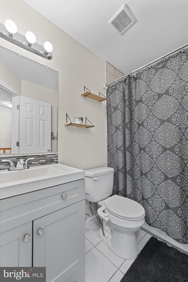 1727 Countrywood Court photo 40