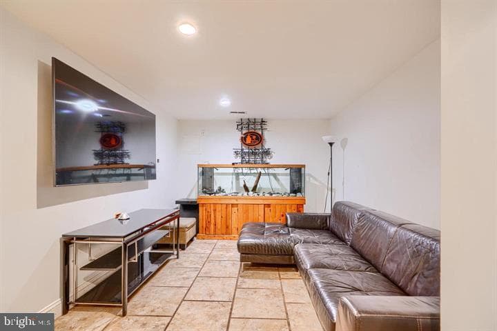 6716 Stockton Lane photo 12