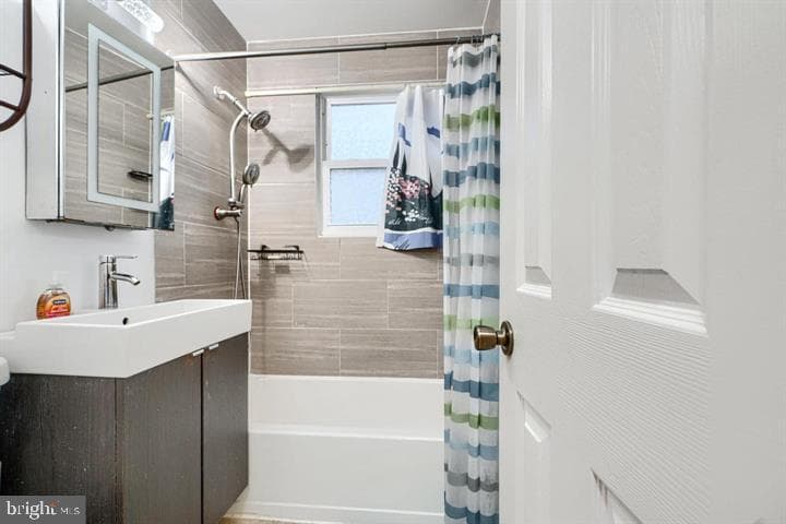 6716 Stockton Lane photo 9