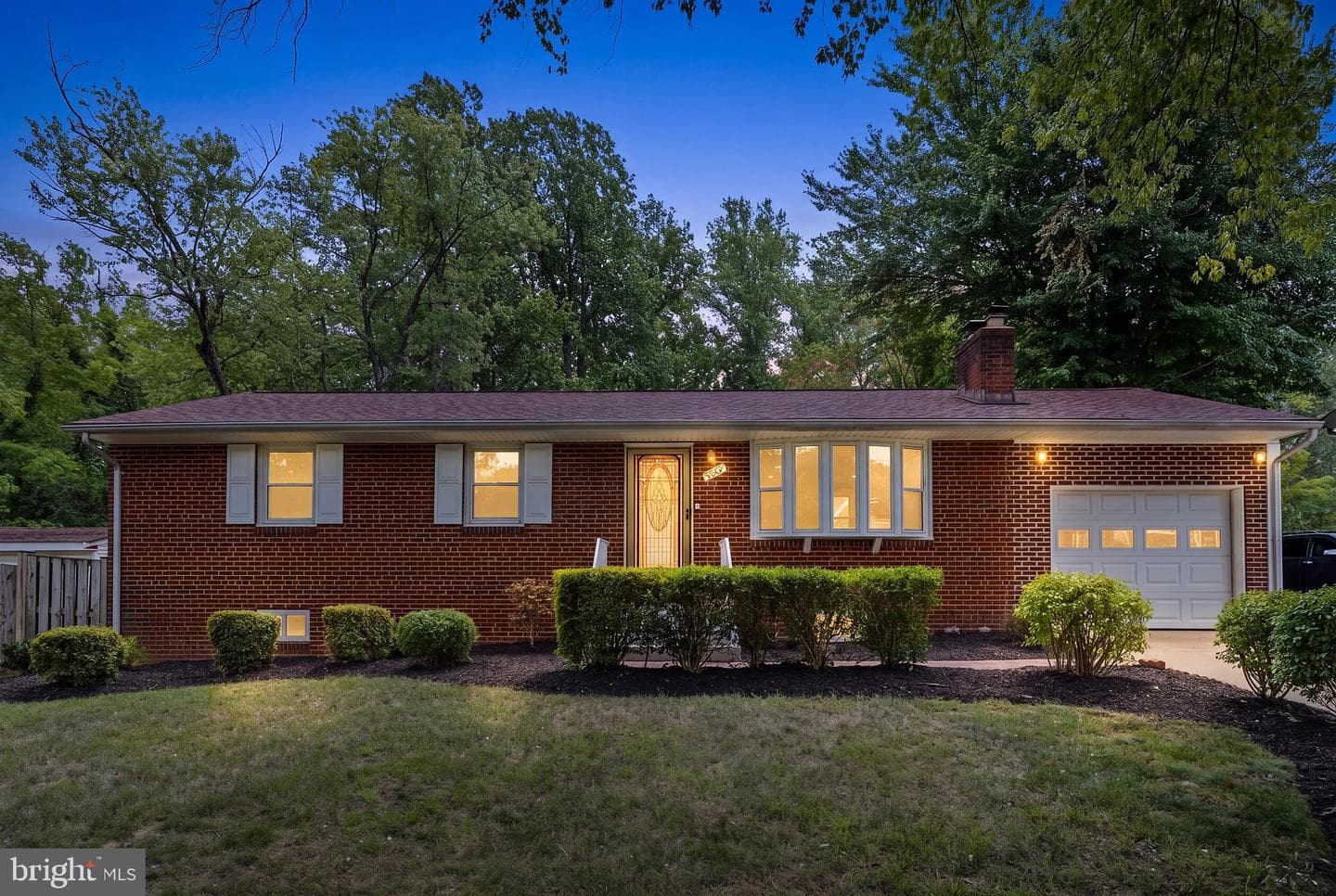 5609 San Juan Drive, Clinton