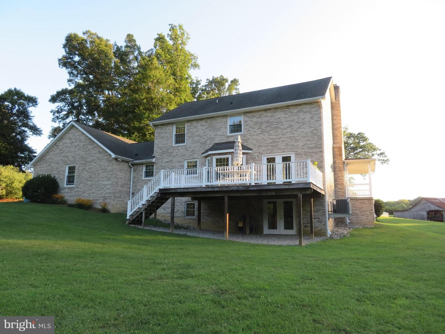 10500 Lynn Ric Drive photo 3