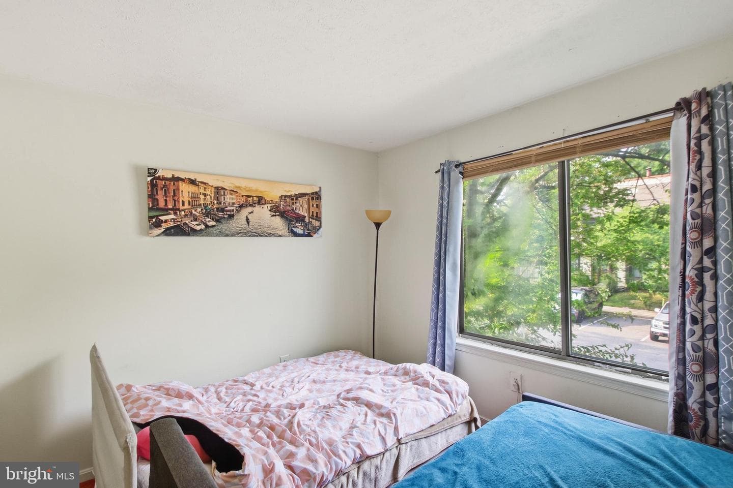 7205 Split Rail Lane photo 24