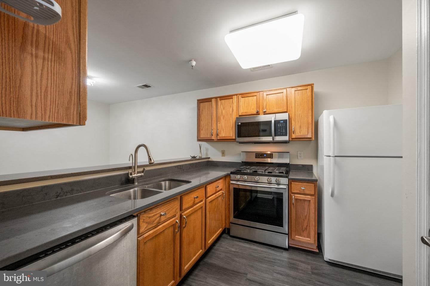 6600 Lake Park Drive #2h photo 20