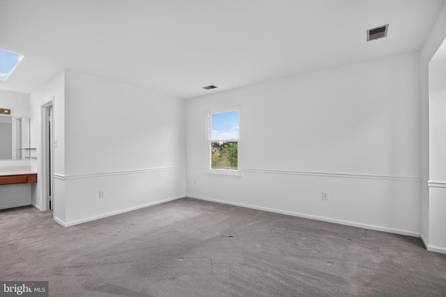 5201 Aldershot Drive photo 16