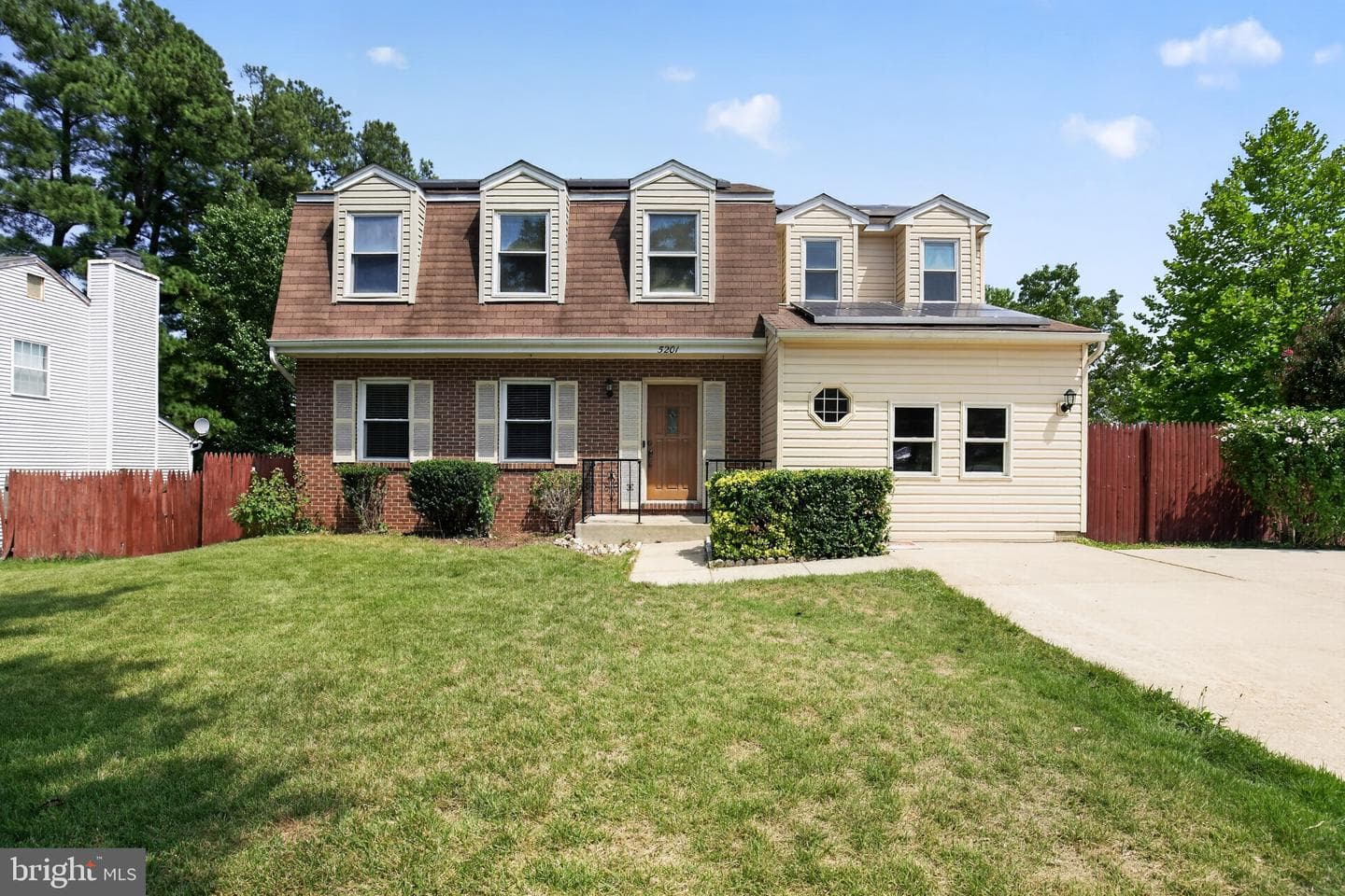 5201 Aldershot Drive photo 2