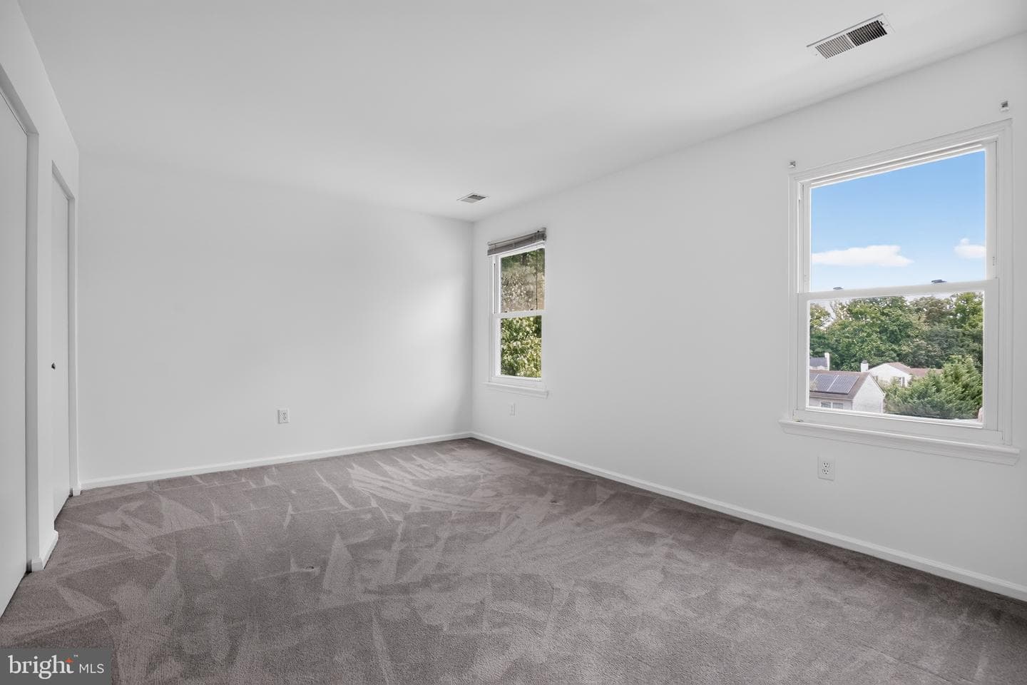 5201 Aldershot Drive photo 23