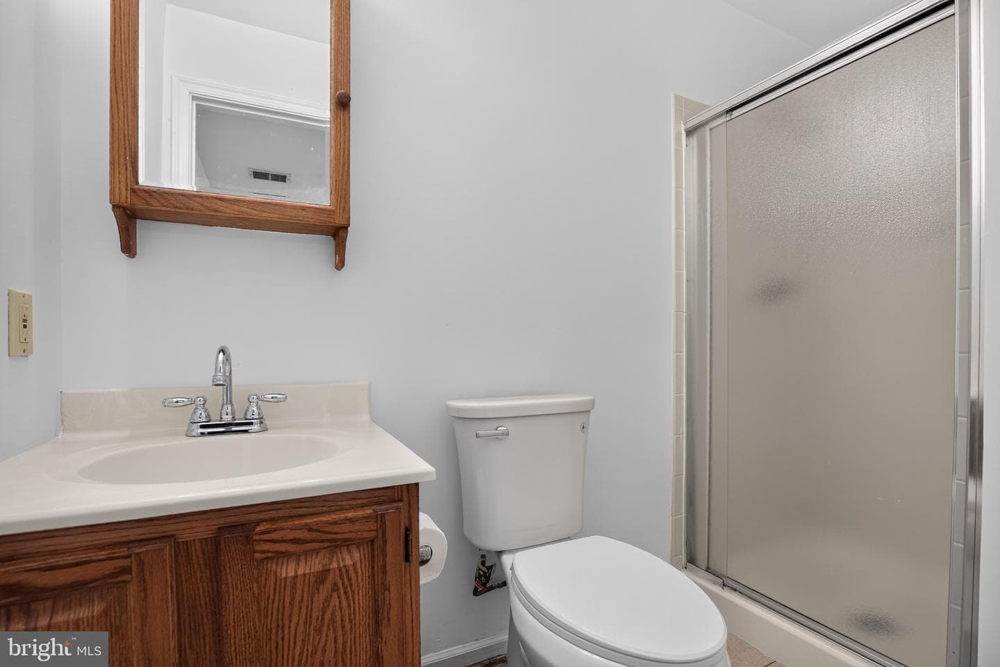 5201 Aldershot Drive photo 26