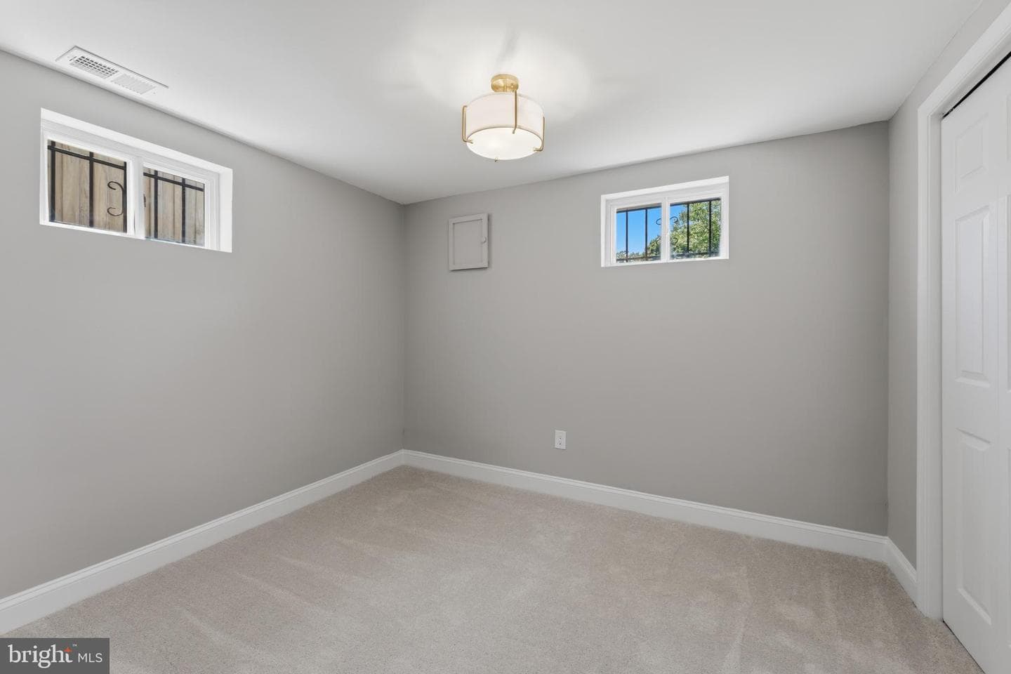 1213 Quo Avenue photo 23
