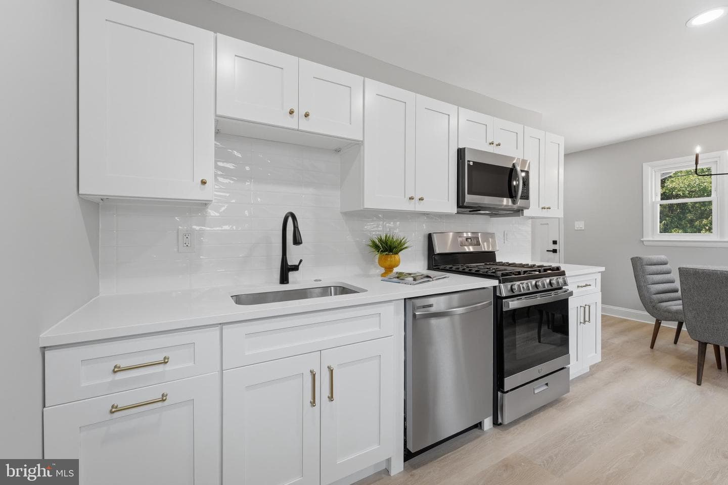 1213 Quo Avenue photo 8