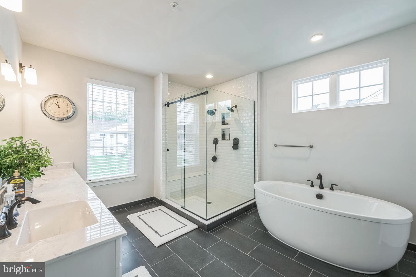 5808 Savannah Drive photo 9