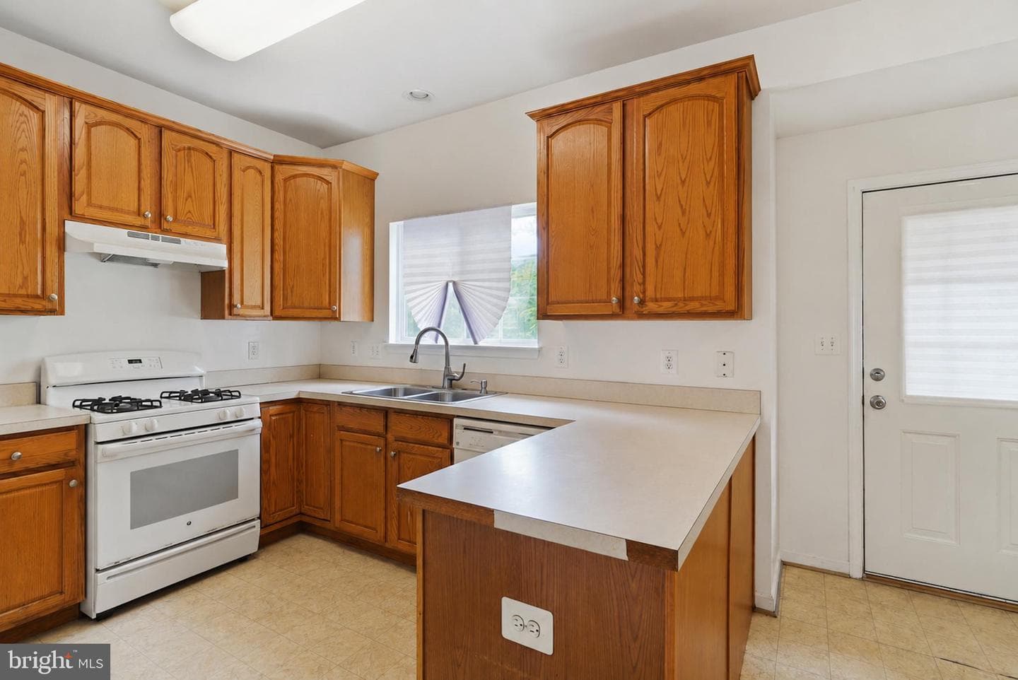 7033 Chadds Ford Drive photo 3