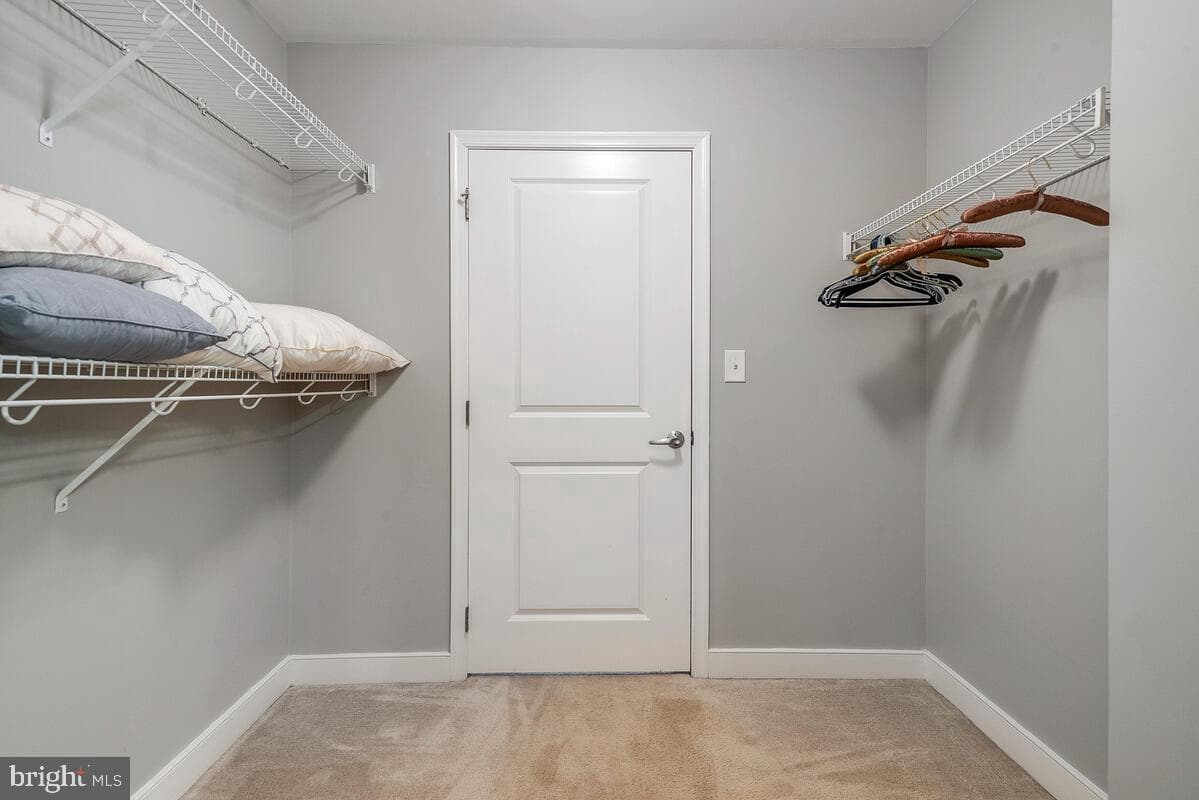 155 Potomac Passage #909 photo 17