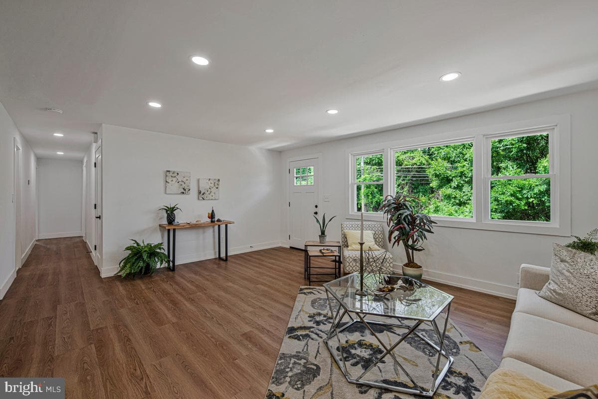 2200 Weber Drive photo 20