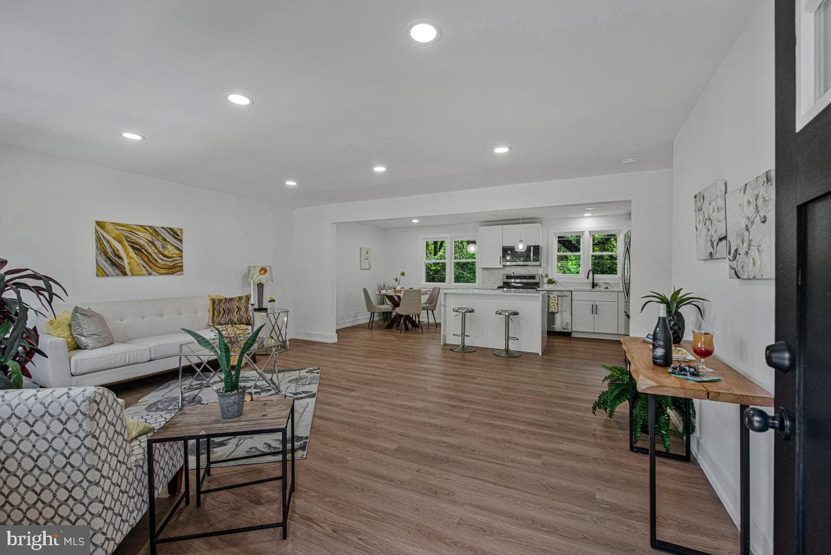 2200 Weber Drive photo 4
