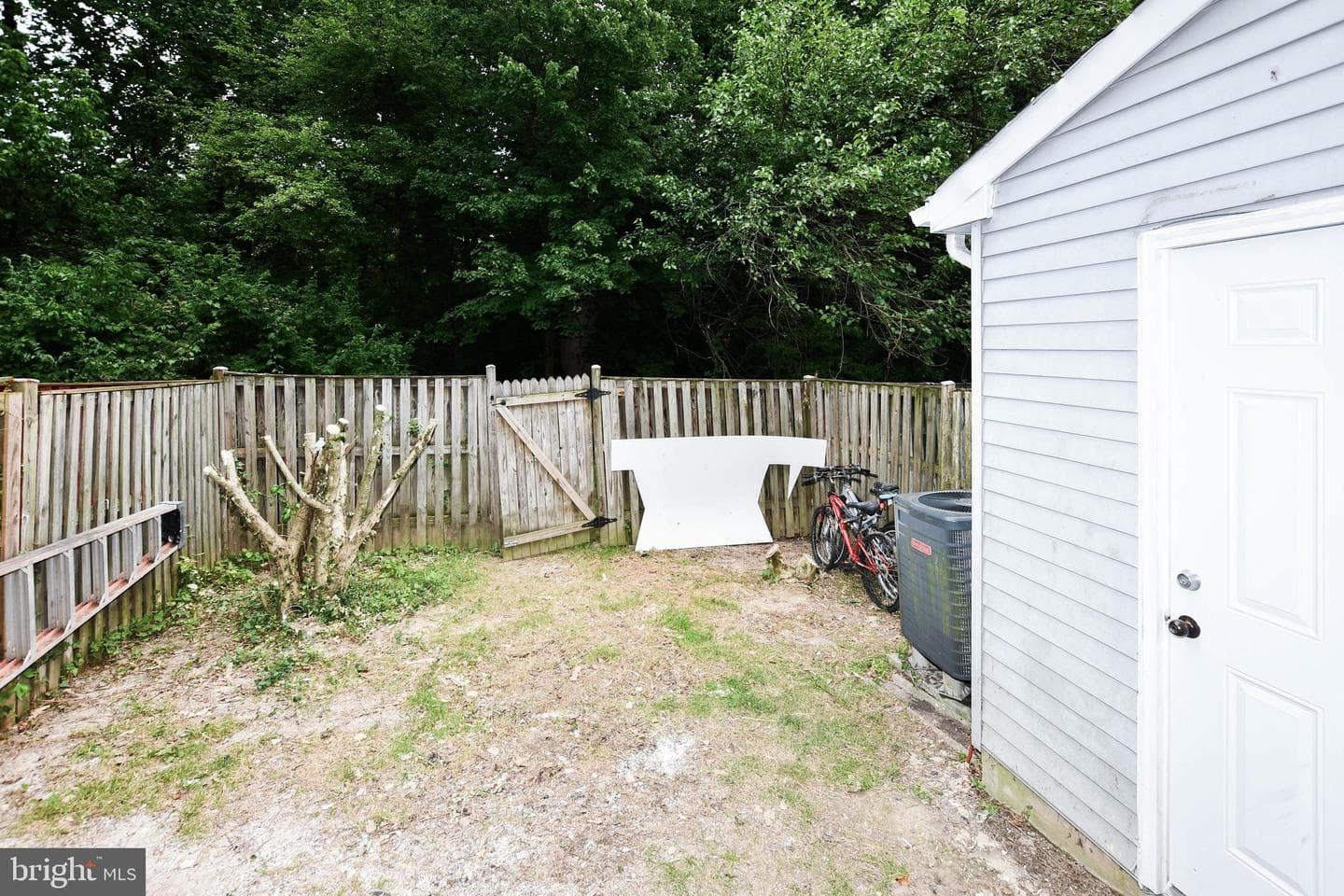 1114 Adeline Way photo 13