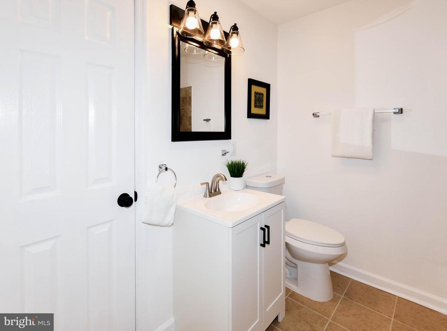 1114 Adeline Way photo 24