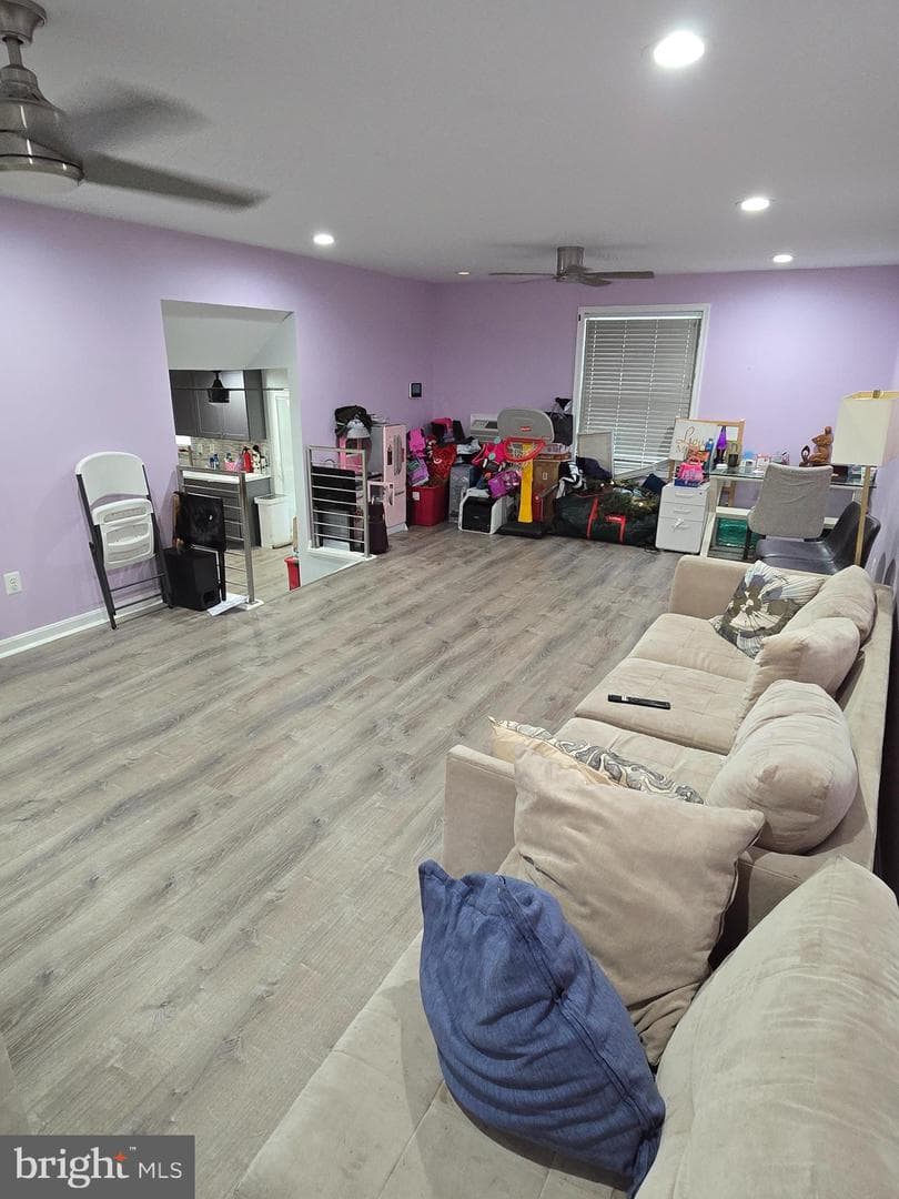 10508 Meadowridge Lane photo 9