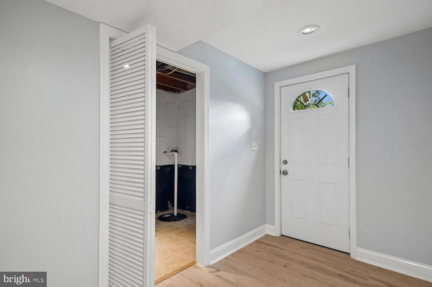 6904 Fulford Street photo 26