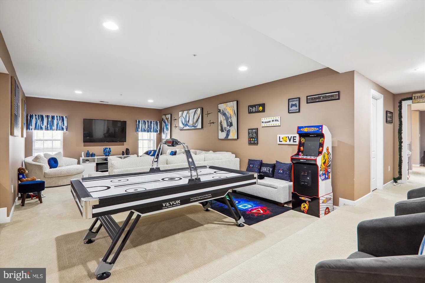 1910 Lake Forest Drive photo 43