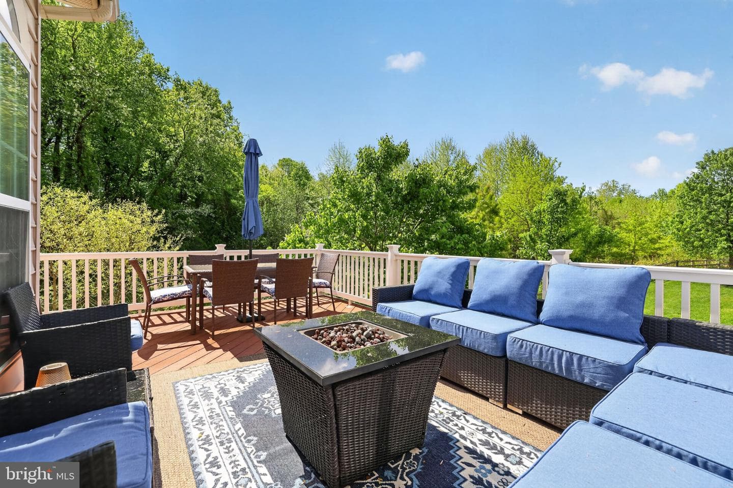1910 Lake Forest Drive photo 47