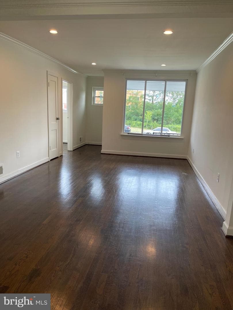 6915 Freeport Street photo 3