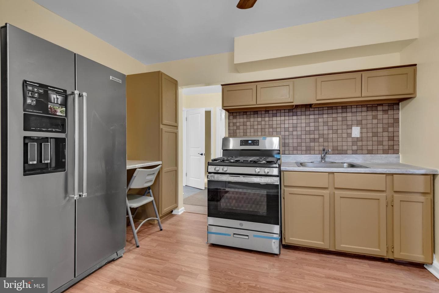 5025 Addison Road photo 9
