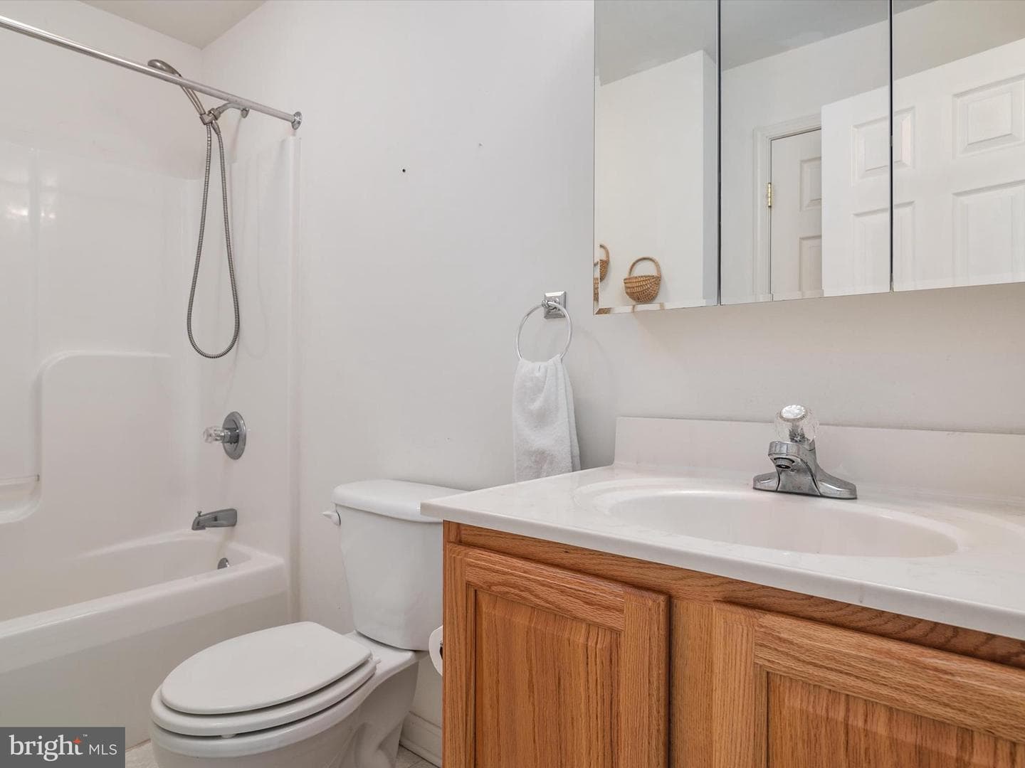 111 Birch Road photo 21
