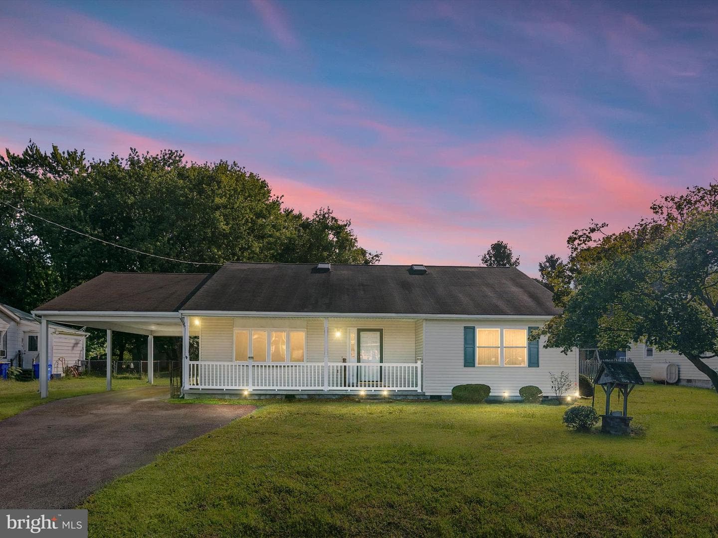111 Birch Road photo 3
