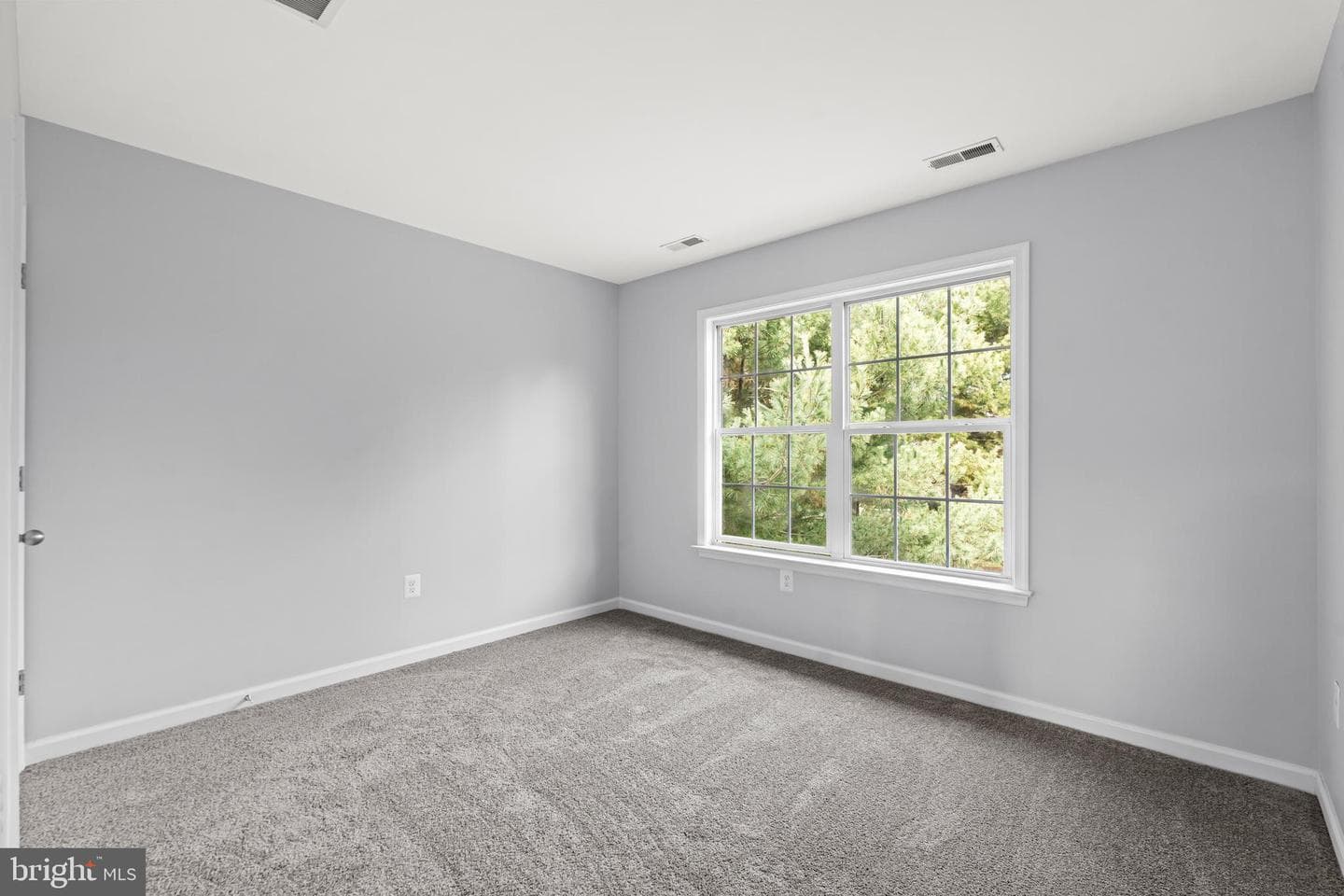 4927 Main Street photo 29