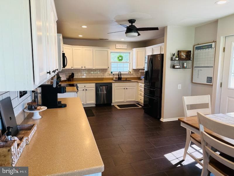 1852 Harbor Drive photo 12