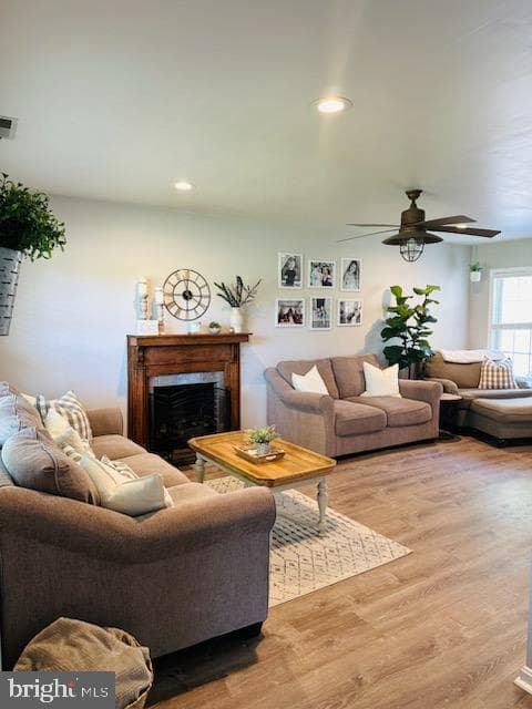 1852 Harbor Drive photo 8
