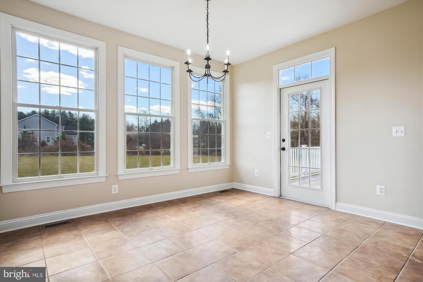 139 Claiborne Fields Drive photo 23