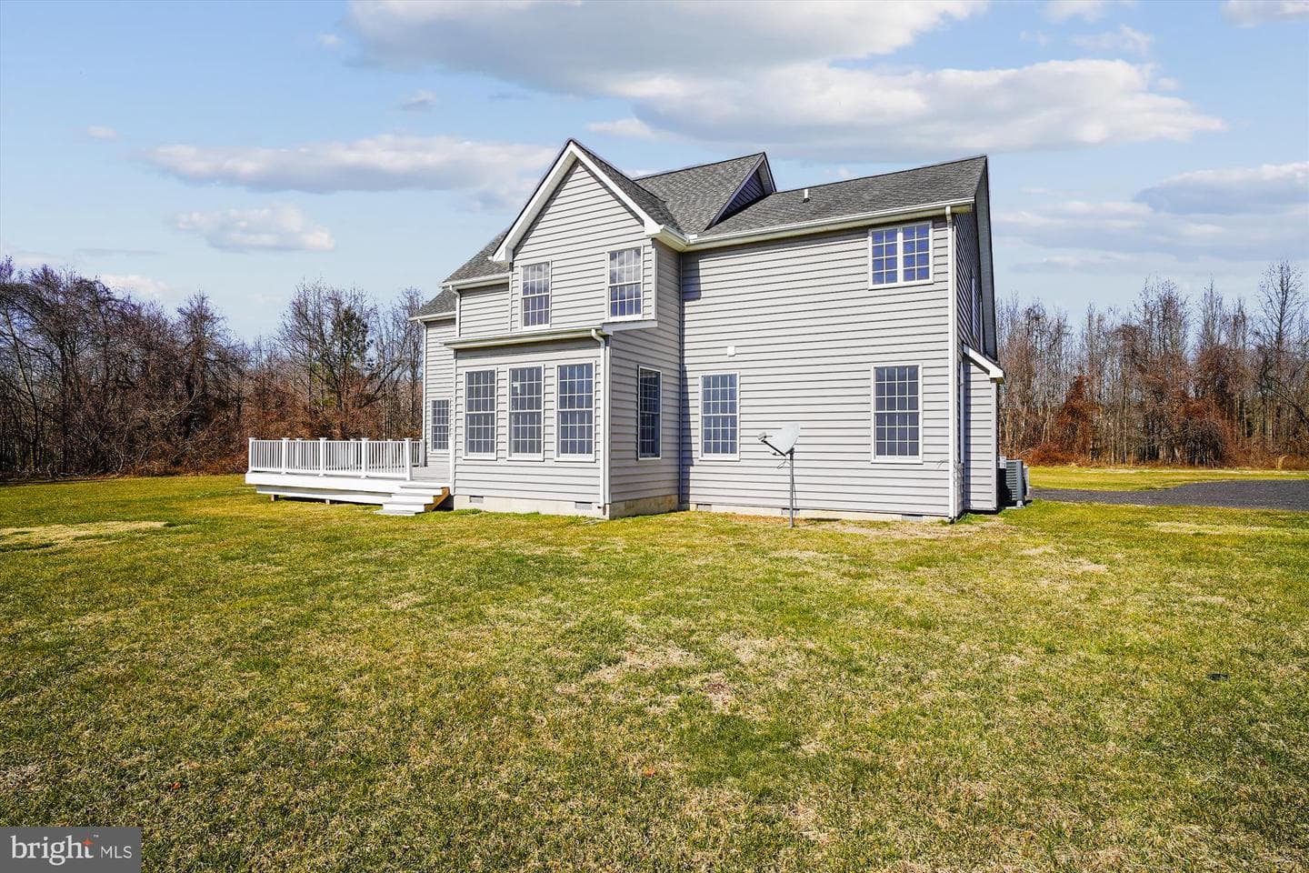 139 Claiborne Fields Drive photo 3