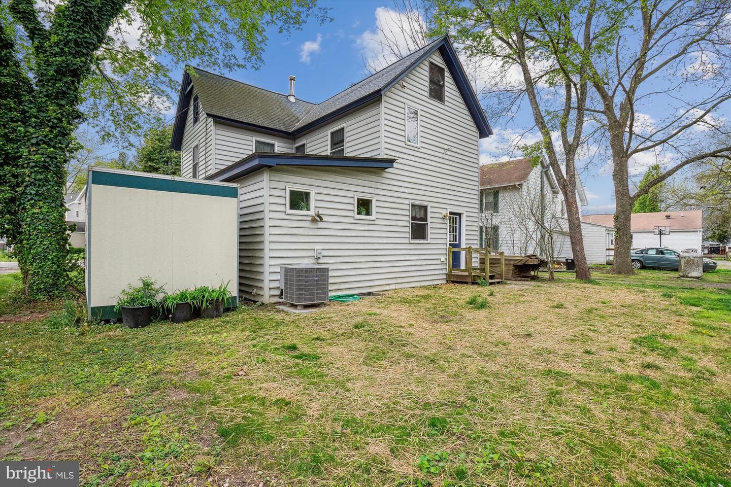 13617 Main Street photo 37