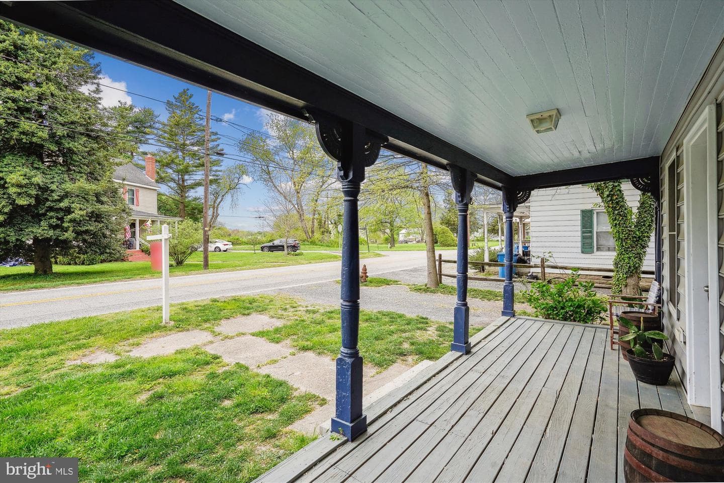 13617 Main Street photo 5