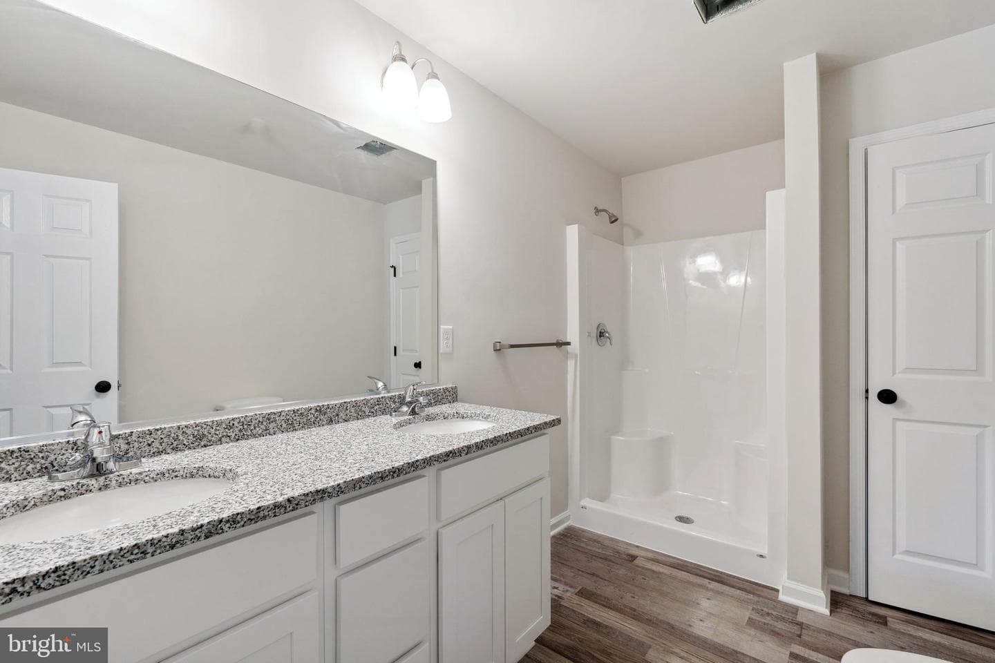 481 Pear Tree Point Road photo 17