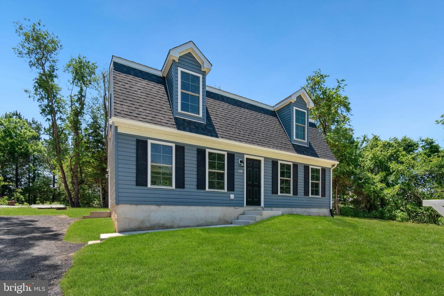 481 Pear Tree Point Road photo 2